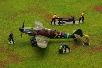 ������������� ������ ������� Messerschmitt Bf 109G-10 ������ JG51, ��������.