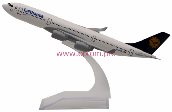 ������ ������� ������� �340 Lufthansa.