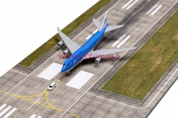 ����� ������� ������ � ������ ����� 747 KLM.